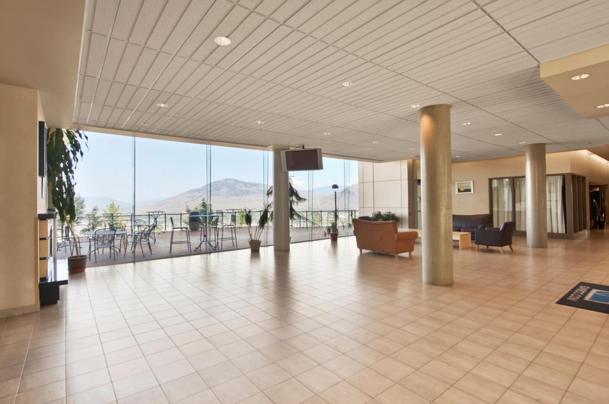 Residence & Conference Centre - Kamloops Exteriér fotografie