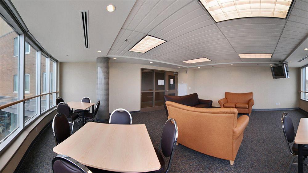 Residence & Conference Centre - Kamloops Exteriér fotografie