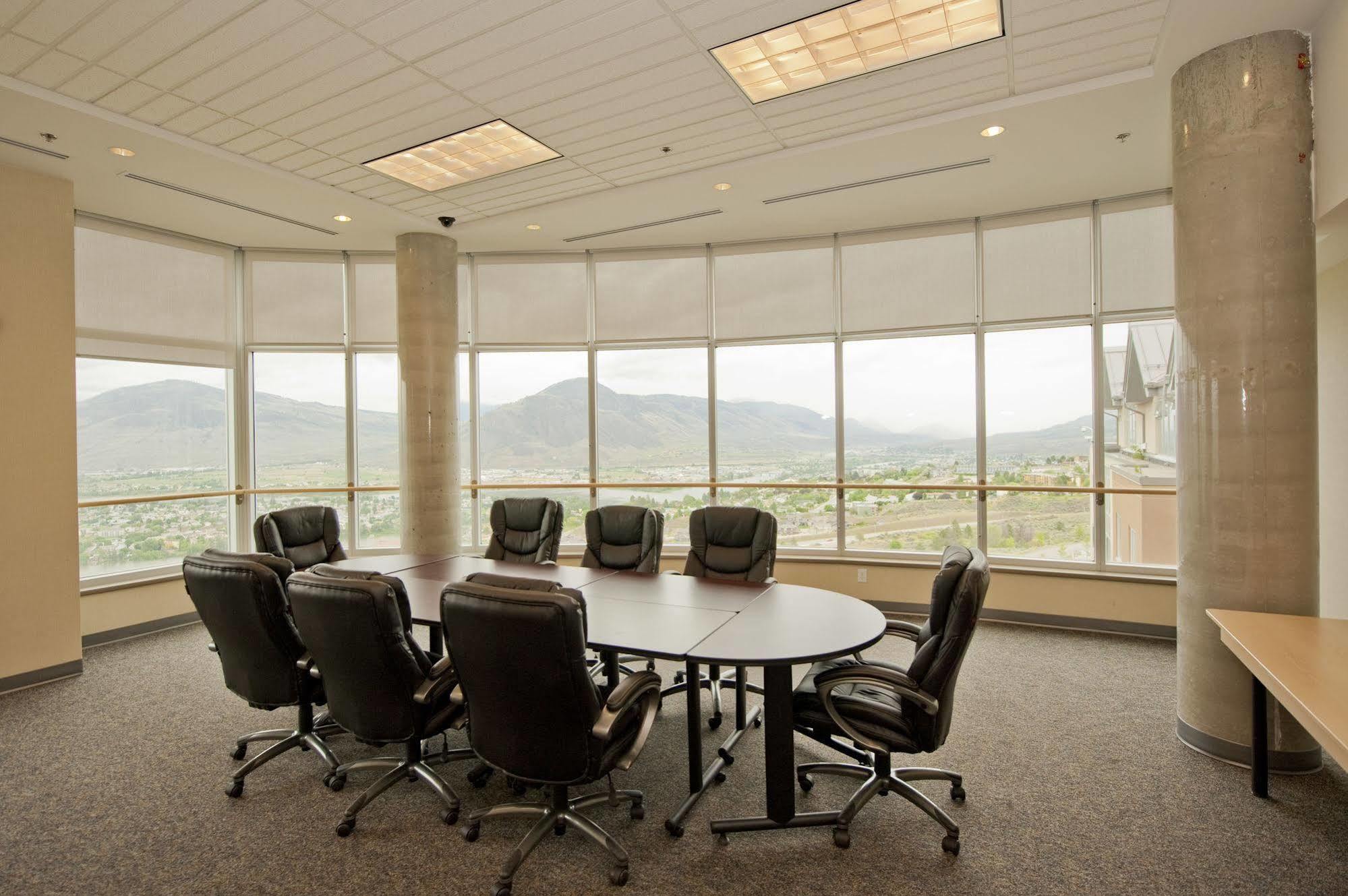 Residence & Conference Centre - Kamloops Exteriér fotografie